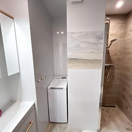 Shells & Pearls 4 Pax Near With Balcony * Rewal