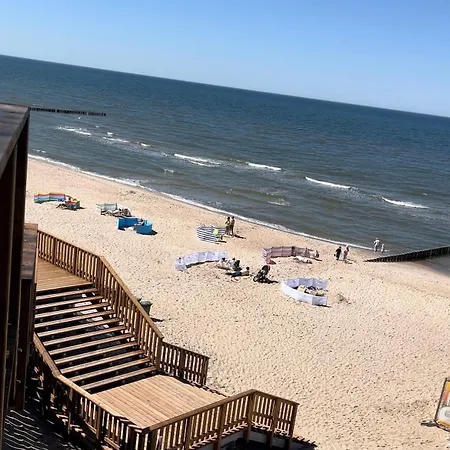 Shells & Pearls 4 Pax Near With Balcony