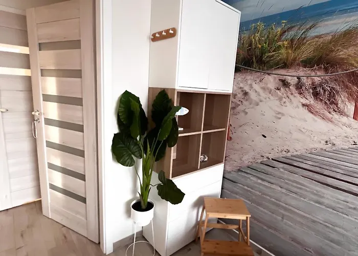 Shells & Pearls 4 Pax Near With Balcony