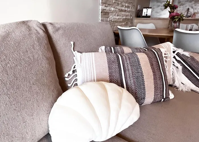 شقة Shells & Pearls 4 Pax Near With Balcony *